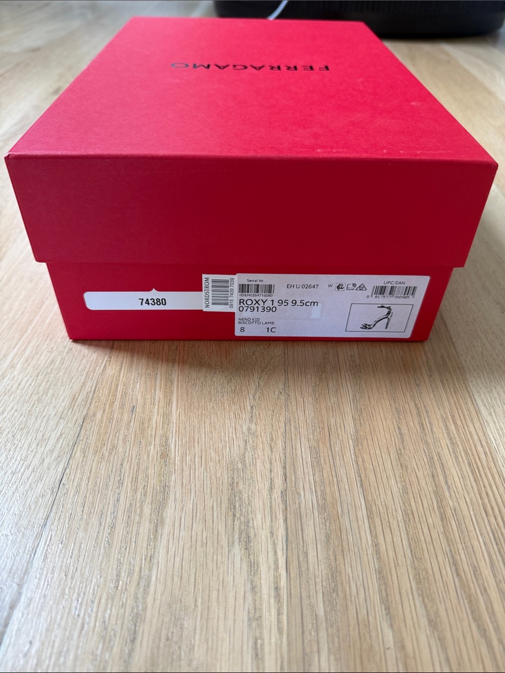 Ferragamo Red Logo Shoe Box - Picture 3 of 5